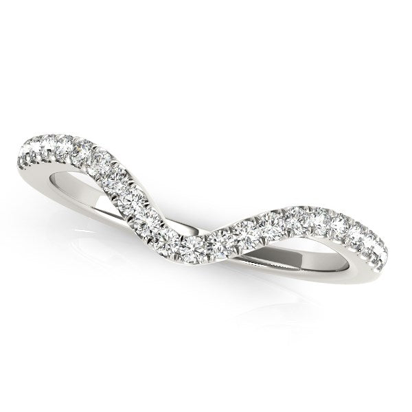 14K White Gold Wavy Design Round Diamond Wedding Ring (1/6 cttw) – A uniquely crafted wedding band featuring a graceful wavy design with round-cut diamonds set in polished 14K white gold for an elegant and modern look.