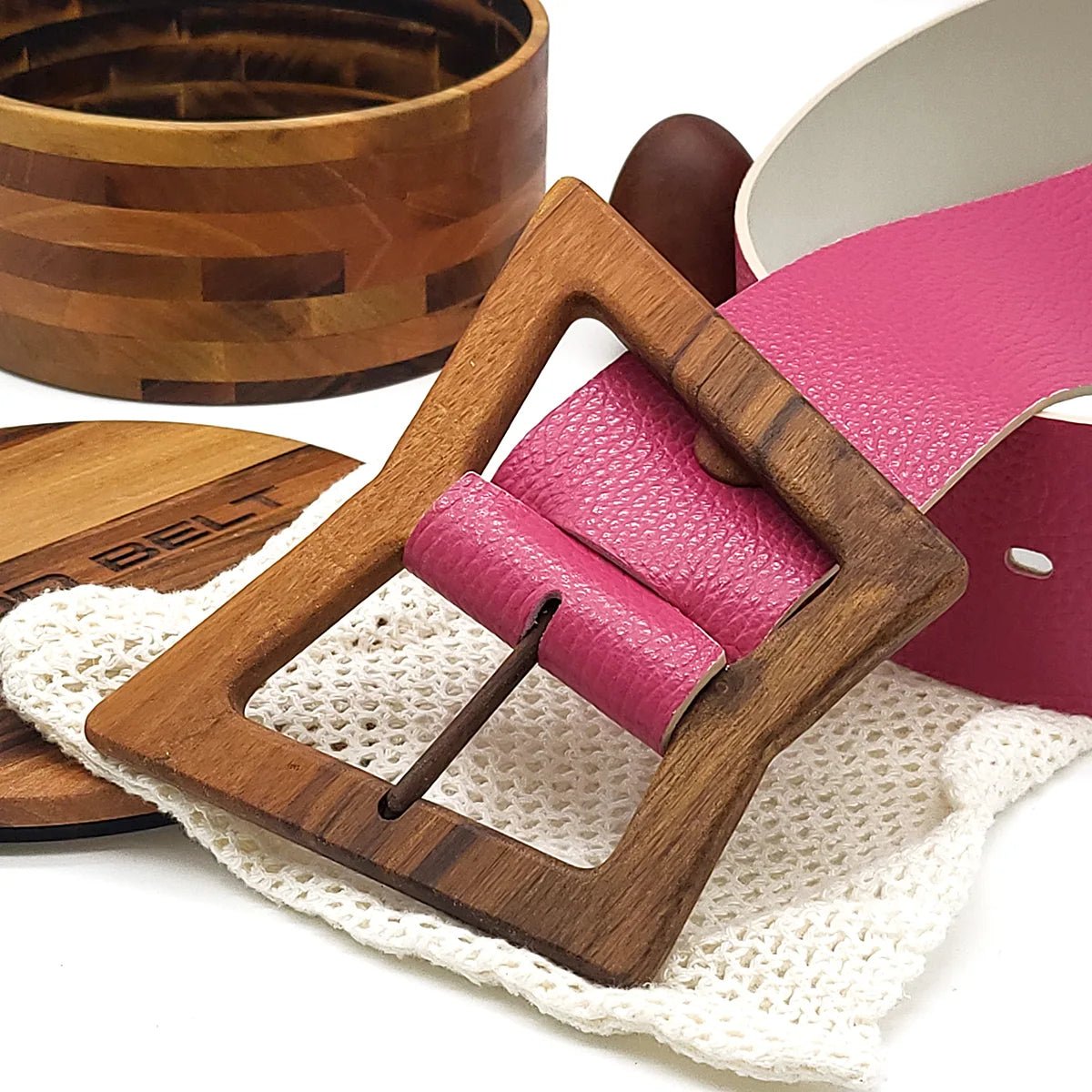 Luxury women's leather wood belt "Bryce Free 627" — crafted from premium leather with a natural wood accent, combining refined elegance with a bold, unique design for a sophisticated look.