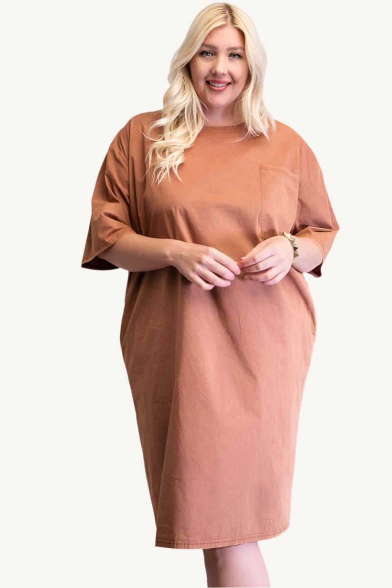 "Mineral washed loose fit knee-length dress with chest and side pockets – relaxed and stylish everyday outfit for women"