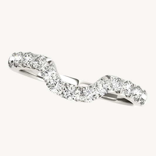 14k White Gold Curved Design Pave Diamond Wedding Ring (1/6 cttw) – Gracefully Elegant