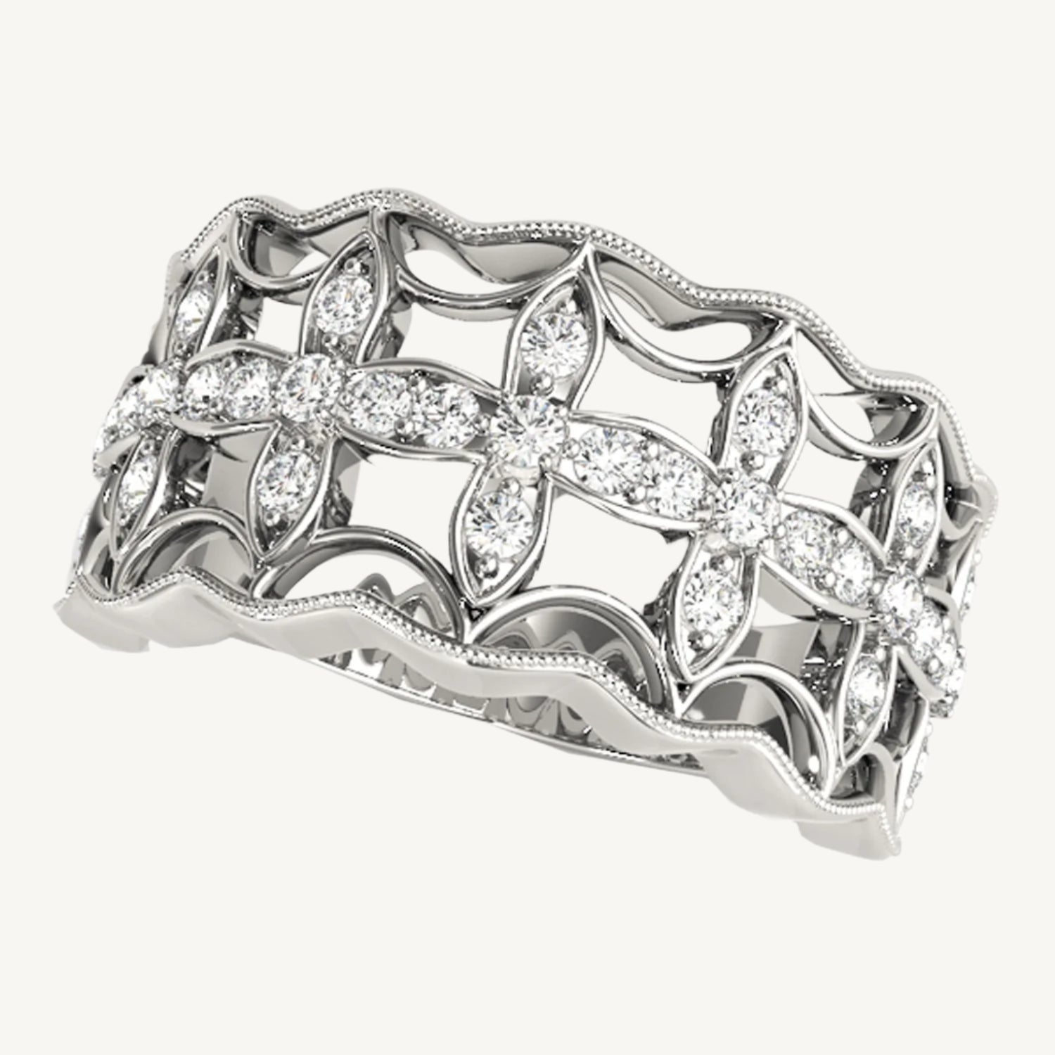 Diamond Studded Four Leaf Clover Motif Ring in 14K White Gold (1/4 cttw) – A charming four-leaf clover ring adorned with sparkling diamonds, set in 14K white gold, offering a stylish and lucky accessory.