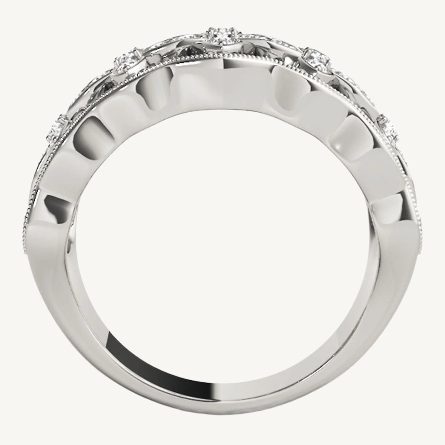 Diamond Studded Four Leaf Clover Motif Ring in 14K White Gold (1/4 cttw) – A charming four-leaf clover ring adorned with sparkling diamonds, set in 14K white gold, offering a stylish and lucky accessory.