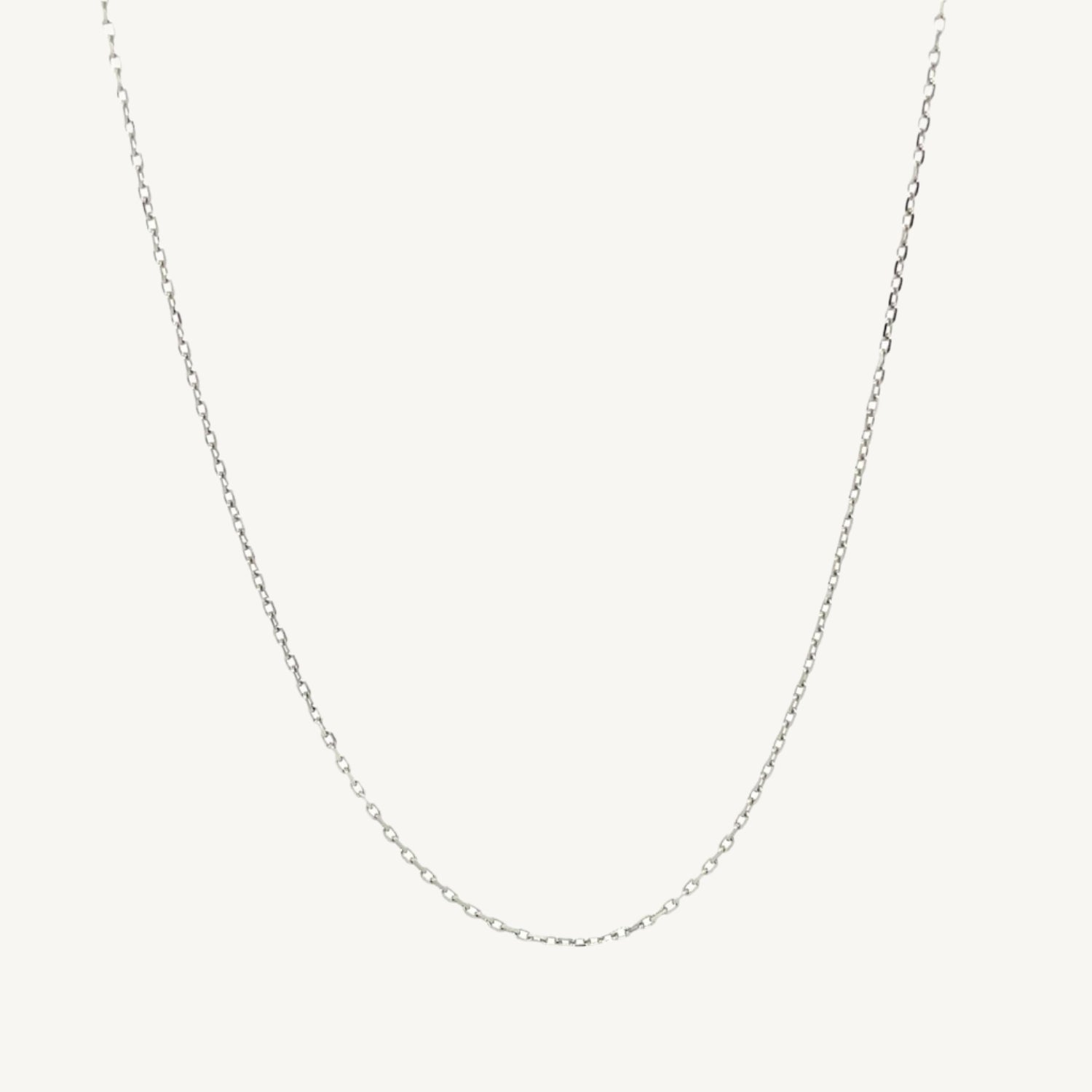 10k white gold diamond cut cable link chain with 0.87mm width, displayed on a neutral background.