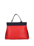  Hand-painted designer handbag featuring artistic Italian-inspired details, blending fine art with elegant, functional fashion.