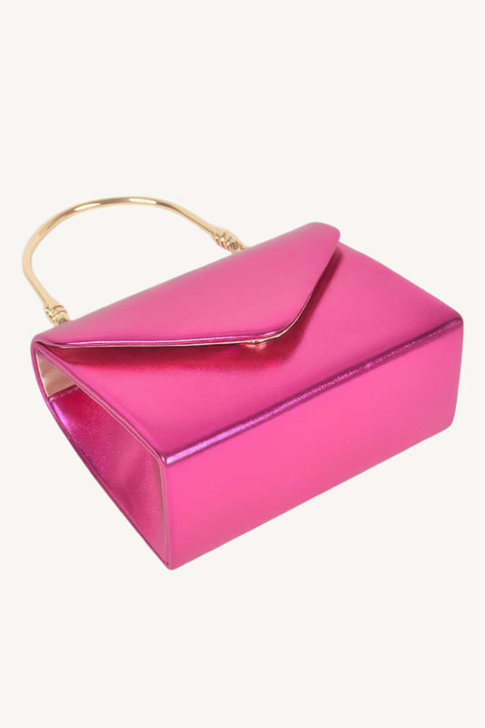 "Metallic crossbody bag with metal handle – stylish and functional accessory for any occasion."