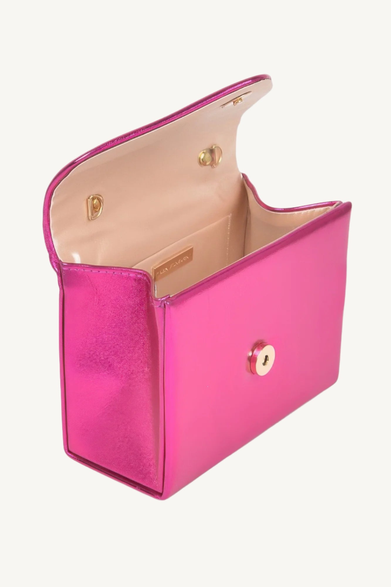 "Metallic crossbody bag with metal handle – stylish and functional accessory for any occasion."