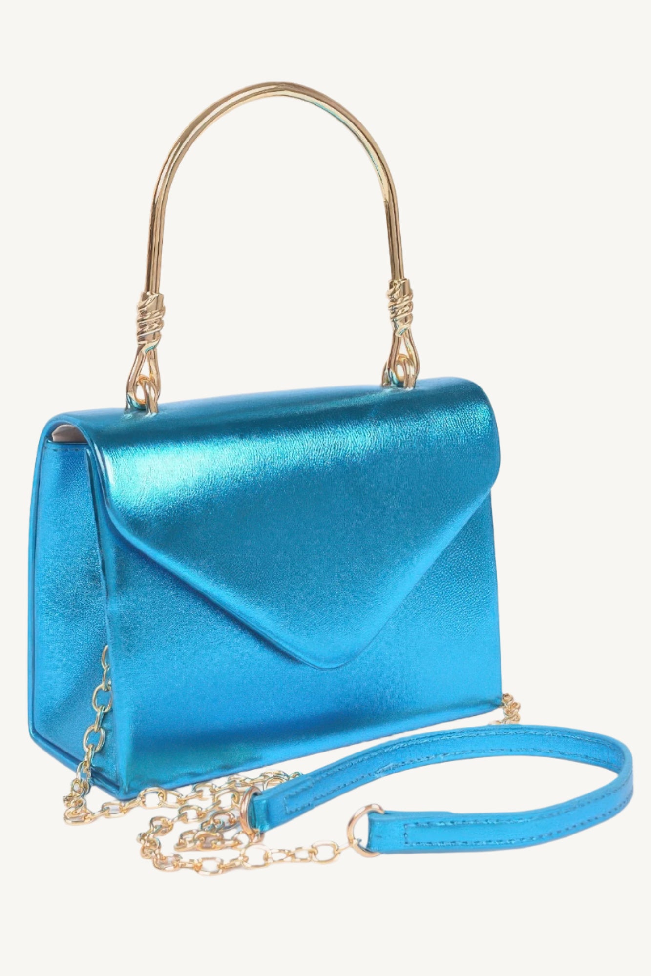 "Metallic crossbody bag with metal handle – stylish and functional accessory for any occasion."