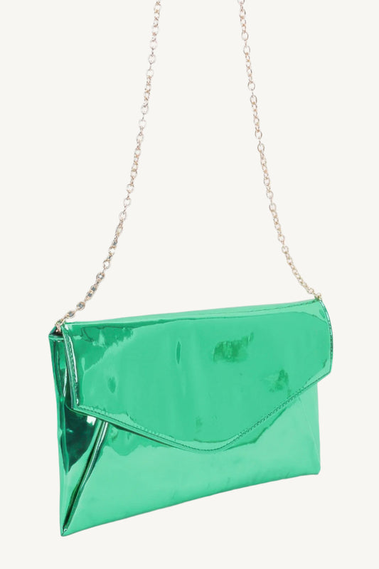"Glossy mirror envelope clutch – sleek, reflective evening bag for a bold and glamorous look."