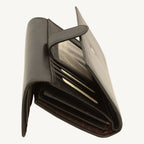 "Women's black cowhide leather wallet with RFID blocking – elegant, secure, and perfect for daily use"
