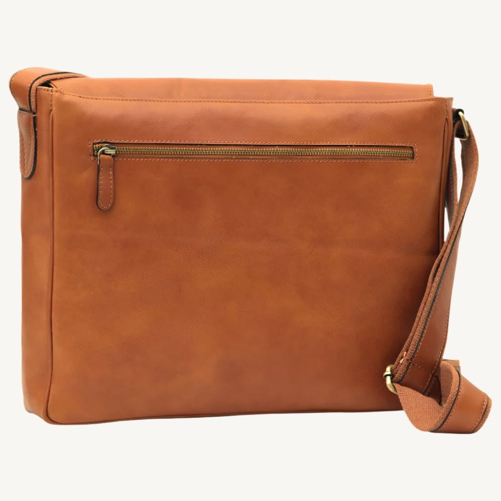 Full-grain calfskin leather messenger bag with padded tablet pocket, adjustable strap, and rear zip pocket – sleek and functional for everyday use.