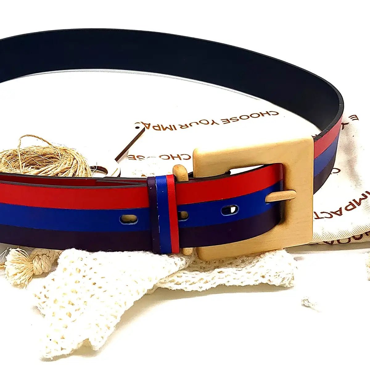 Luxury women's leather wood belt "Guilin Gentle 353" — crafted from premium leather with a natural wood accent, combining refined elegance with a touch of nature for a sophisticated, unique look.