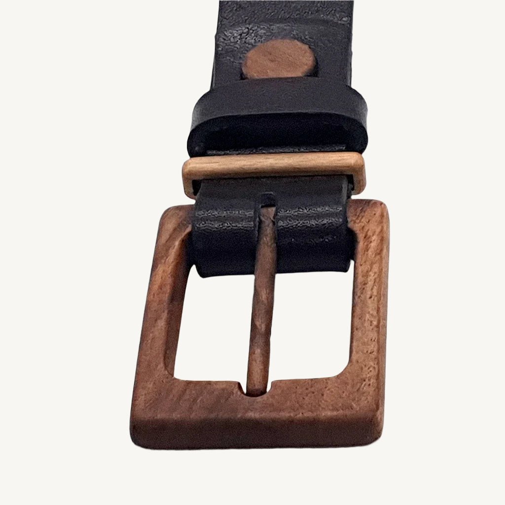 Women's leather wood belt "Banff Empathy 306" — crafted from premium leather with a natural wood accent, offering a unique blend of sophistication and natural elegance.