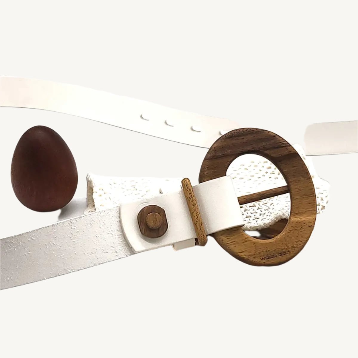 Luxury women's leather wood belt "Fuji Happiness 308" — crafted from premium leather with a natural wood accent, offering a refined blend of elegance, quality, and modern design.