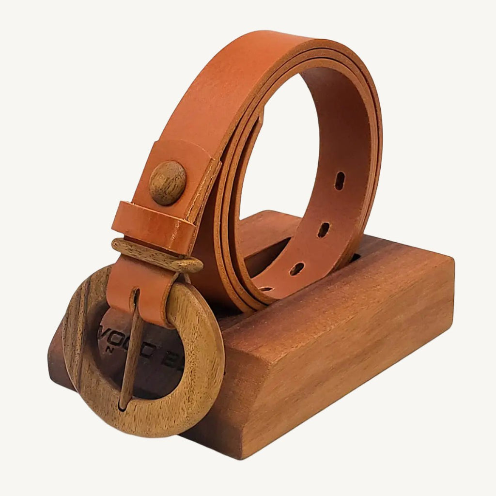 Luxury women's leather wood belt "Fuji Happiness 307" — crafted from premium leather with a natural wood accent, combining elegance and sophistication with a touch of nature.