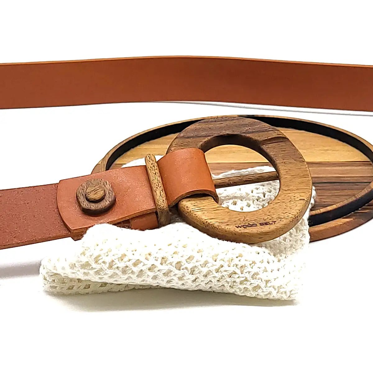 Luxury women's leather wood belt "Fuji Happiness 307" — crafted from premium leather with a natural wood accent, combining elegance and sophistication with a touch of nature.