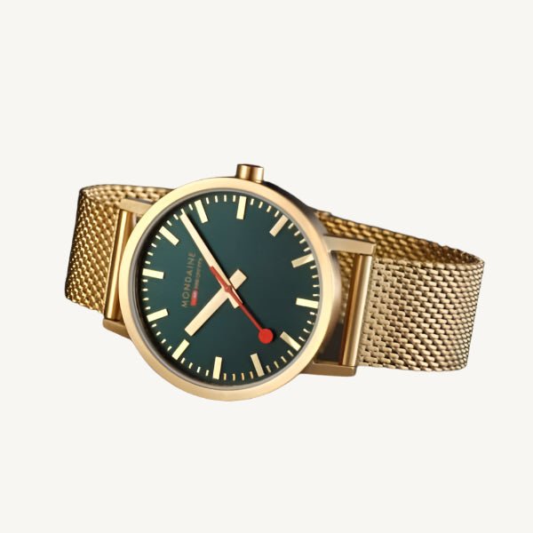 Mondaine A660.30314.60SBM Classic Swiss Railways ladies watch with matte gold-tone stainless steel case and bracelet, green dial, mineral glass – elegant Swiss-made timepiece for women.