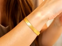 14k Yellow Gold Super Flex Herringbone Bracelet (6.00 mm) ..