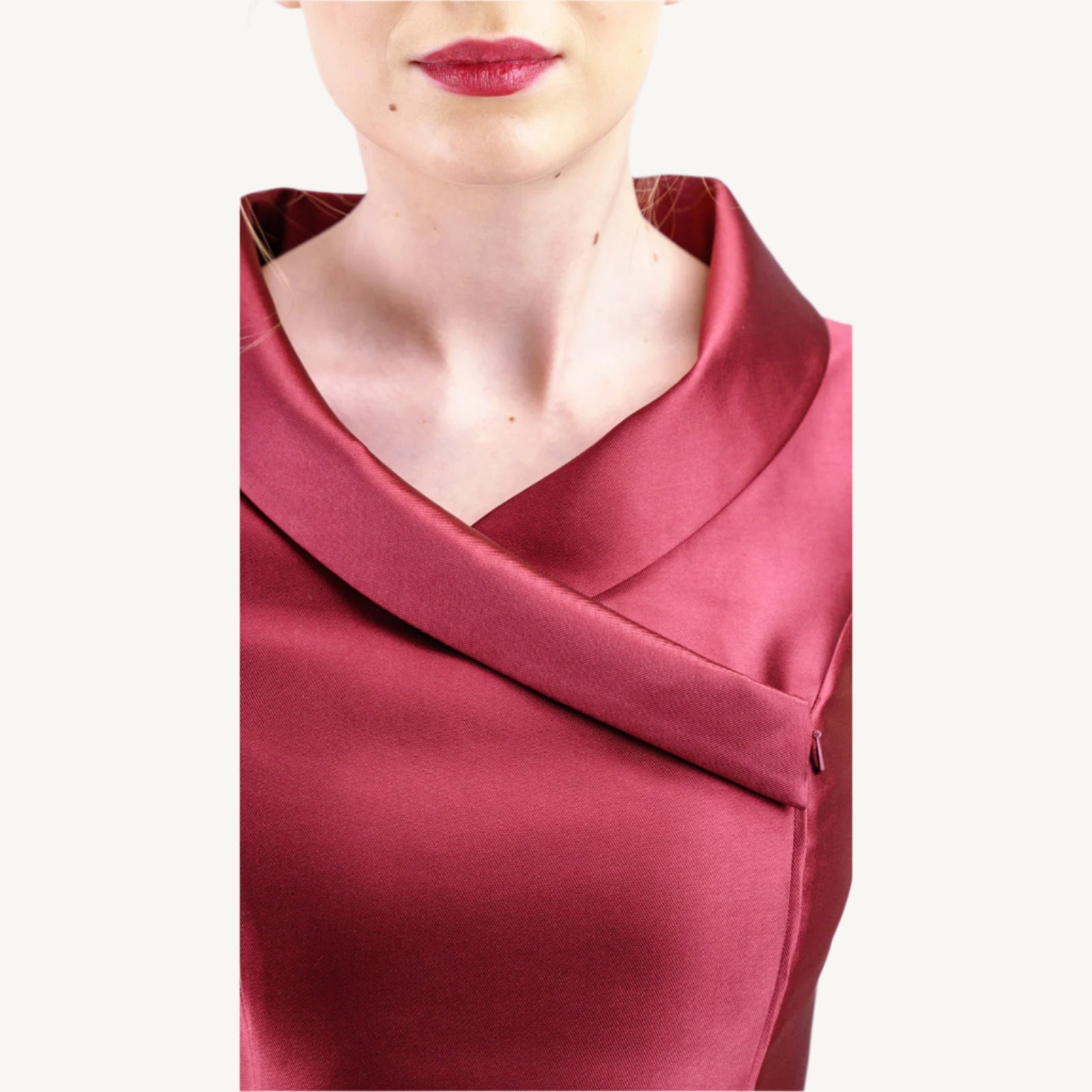 Versatile vintage-inspired dress crafted from pearlescent mikado — lightweight and voluminous with a fitted top, sculpted collar, and a hidden zipper for nursing mothers. Suitable for both daytime and evening events.