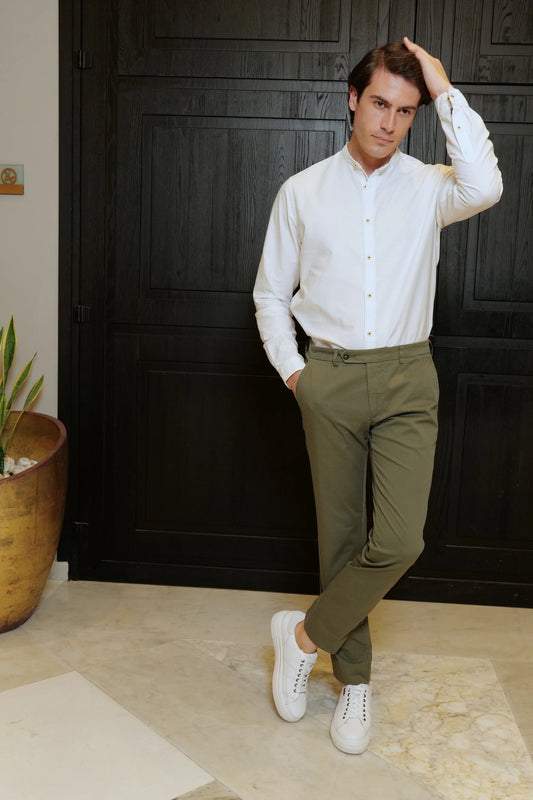 Green cotton chino trousers — lightweight, breathable, and stylish, perfect for spring and summer. Ideal for casual and smart-casual outfits with a fresh and vibrant touch.