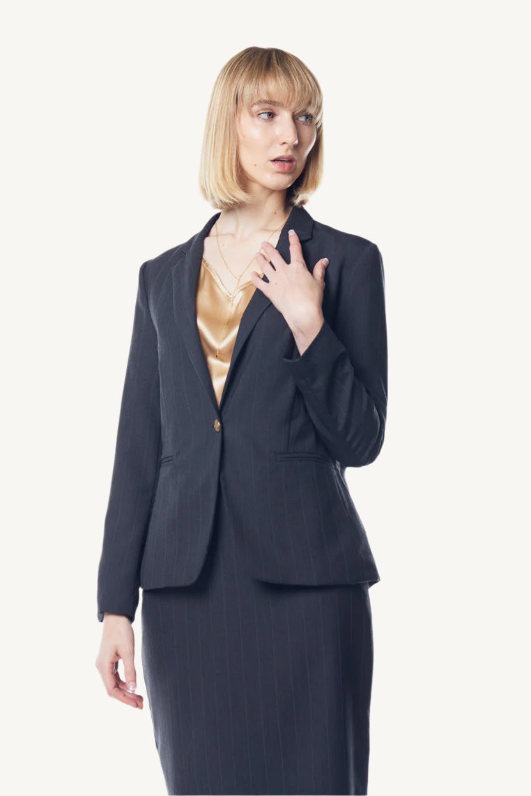 Wool dark grey blazer — classic, refined, and versatile, crafted from premium wool with a structured fit. Ideal for professional and smart-casual wear, adding a touch of elegance to any outfit.